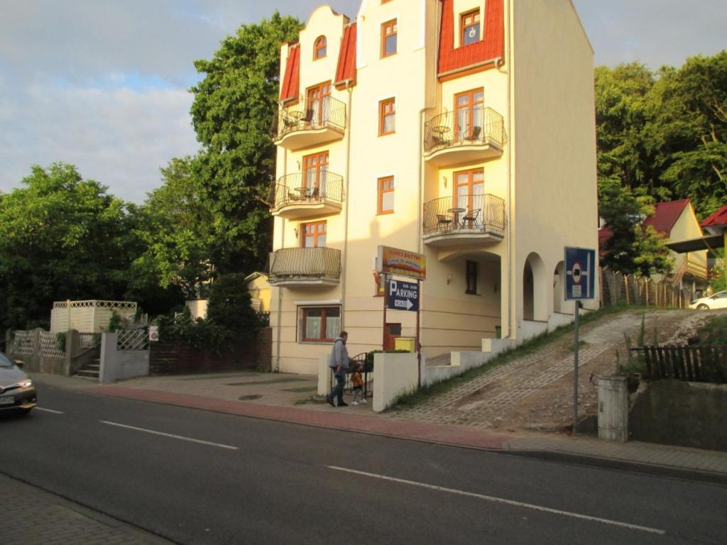 Noclegi Miedzyzdroje Exteriör bild